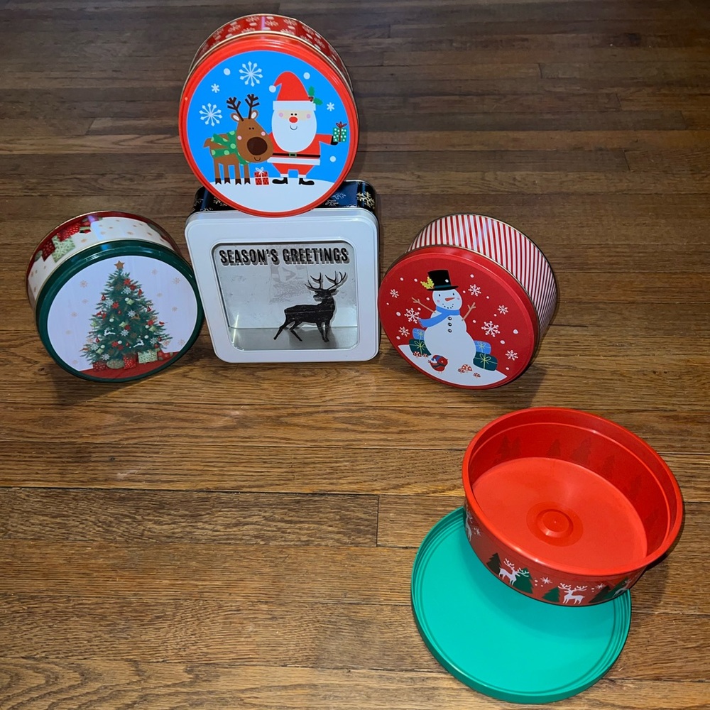 HOLIDAY Containers (5)